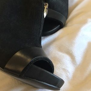 Fergie Natural Rowley Leather Slingback Pump